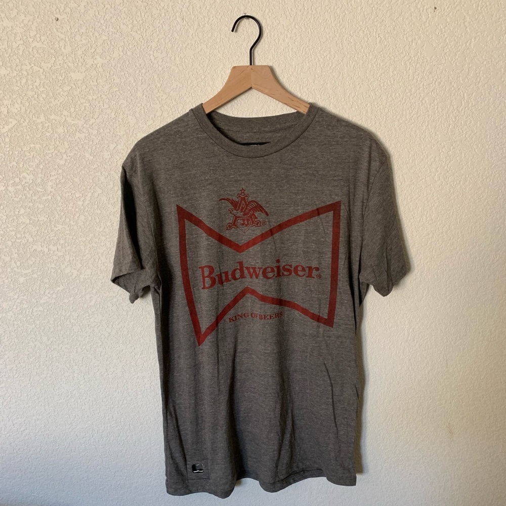 Men’s grey Budweiser T-shirt with bottle opener